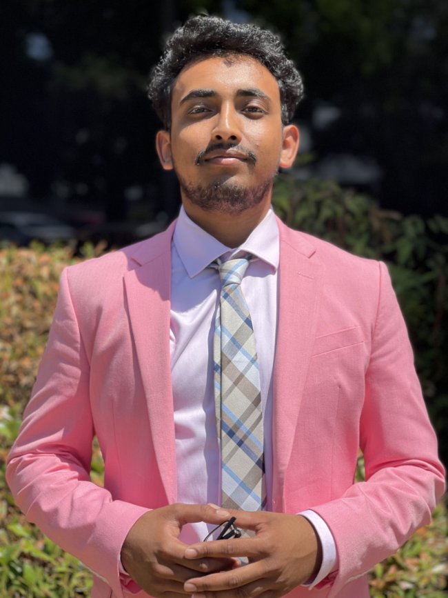 Irfan, Junior Director at Solstice Marketing Inc